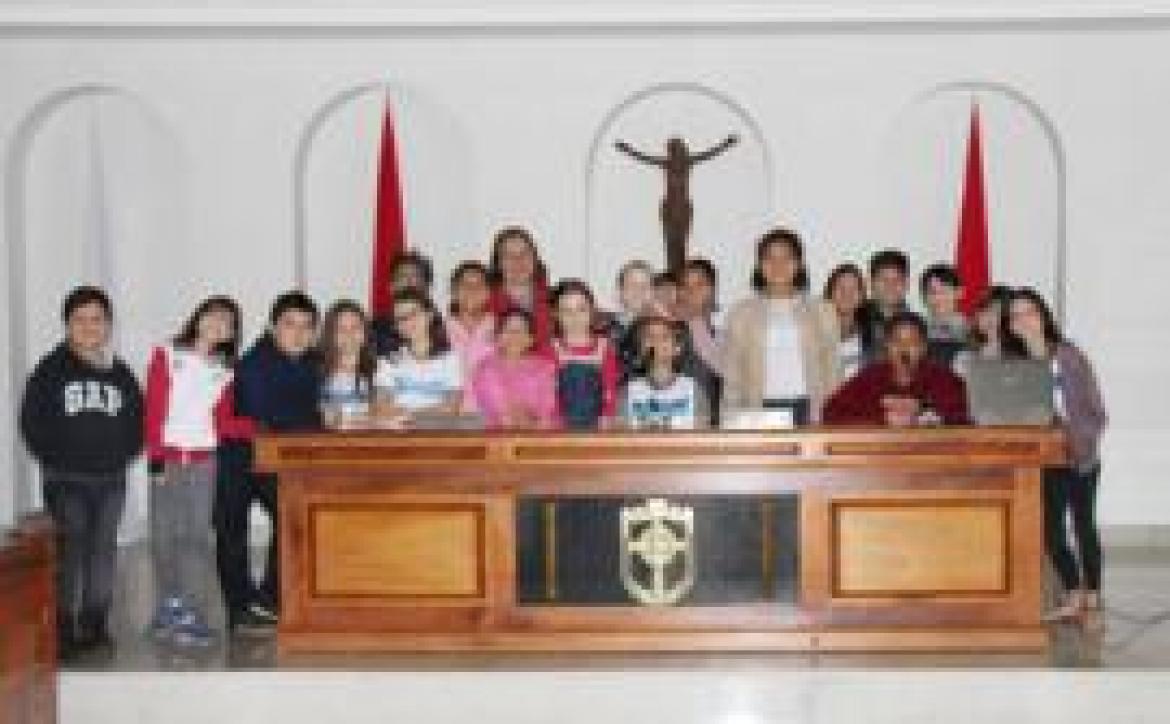 Os alunos irão desenvolver na Escola um trabalho chamado ‘Câmara Mirim’