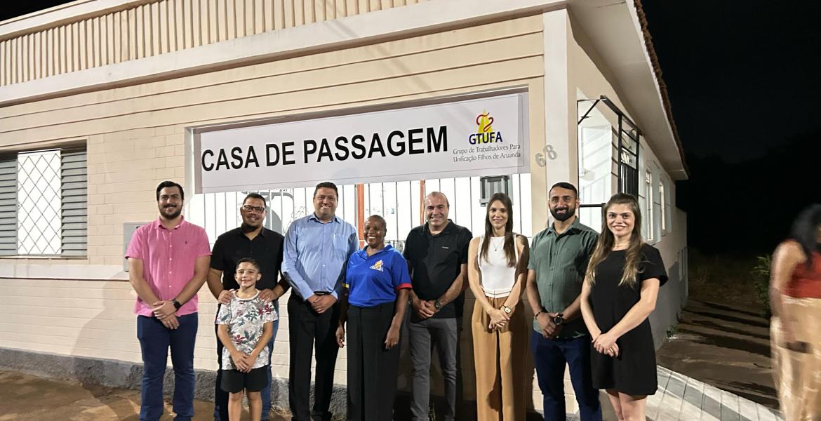 Vereadores Dr. Talhys, Daniel Campos e Victor Rodrigues participam da cerimônia simbólica de inauguração