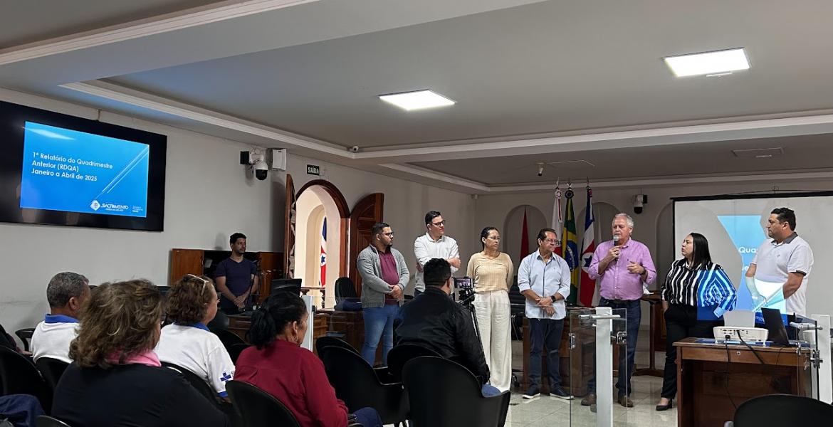 A apresentação do relatório foi conduzida pelo secretário de Saúde, Paulo Balbino, e o sub-secretário Eduardo Vaz.
