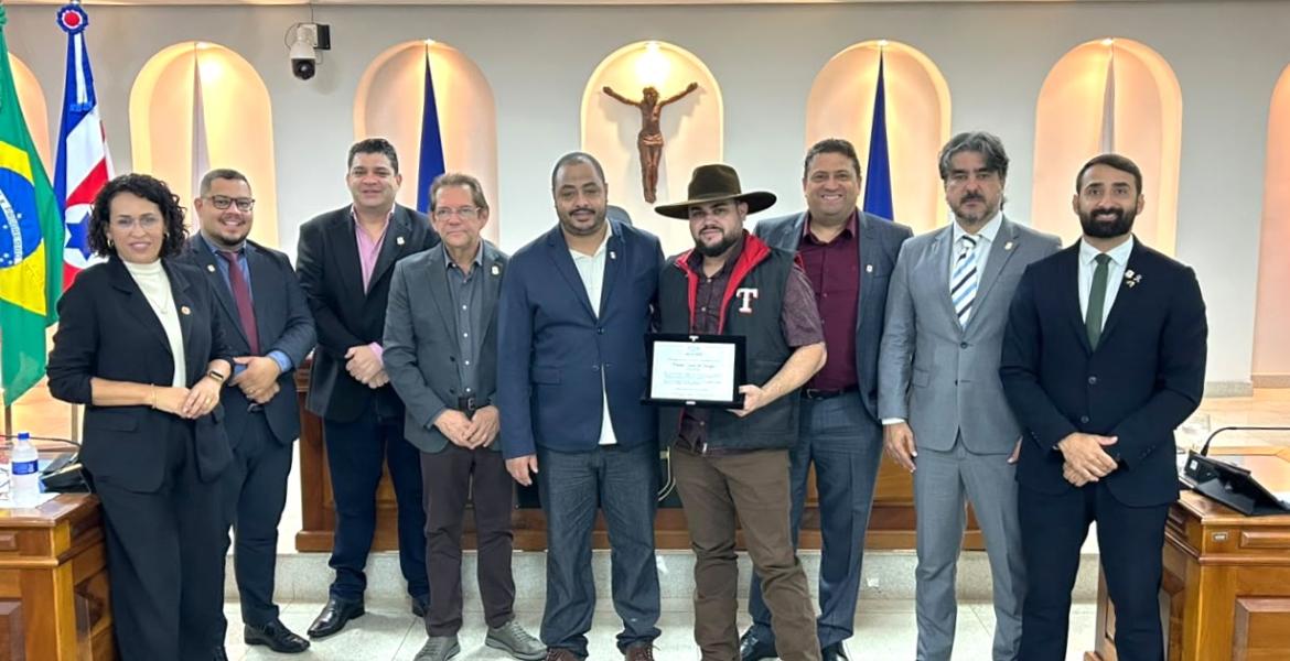 Homenagem de autoria do vereador Marciano Ferraiz
