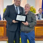 Dr. Talhys homengaeou o produtor rural Luiz Antônio Borges